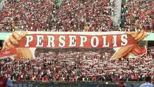 لحظه بالابردن جام قهرمانی توسط کاپیتان پرسپولیس امید عالیشاه