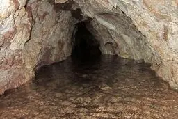 چگونه مردمی که قنات می‌ساختند، گرفتار کم‌آبی شدند؟