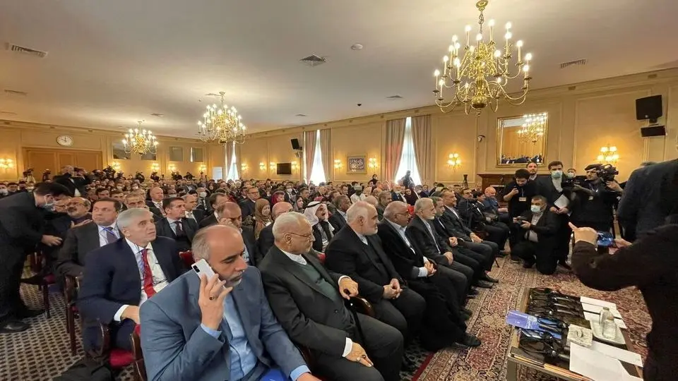 الحوار وسیلة مثمرة لتعزیز العلاقات بین دول الجوار