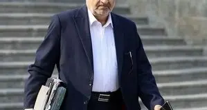مجازی شدن مدارس شایعه است / مدارس حضوری از اول مهر بازگشایی می‌شود