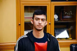 مرگ در  نیمروز  روشن
