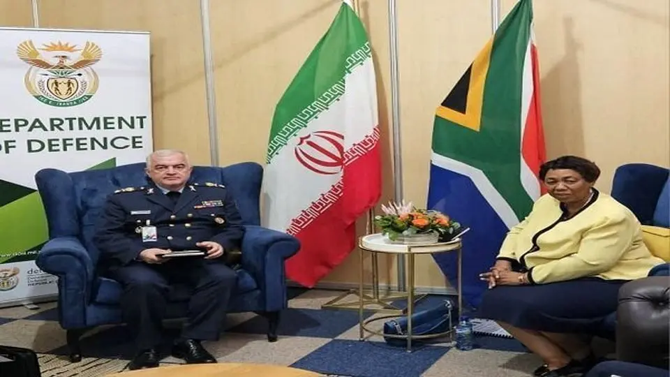 Iran, S Africa emphasize boosting military-defense coop.