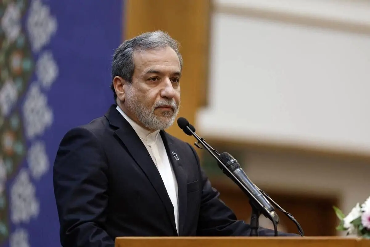 عراقچی راهی تهران شد
