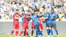 استقلال – نساجی؛ سرد  روی  سکو، شاید  گرم  در  زمین