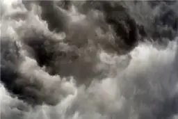 پهپادها باعث بارش 30 استخر باران در چین شدند
