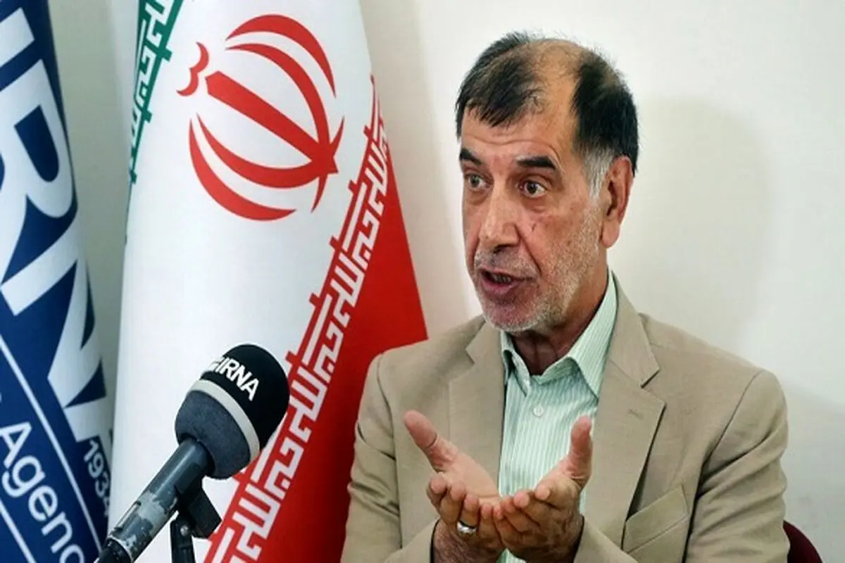 عصبانیت عضو جبهه پایداری از باهنر به خاطر عدم دفاعش از حجاب اجباری!