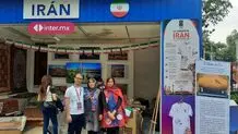 مکزیکی‌ها در صف غرفه ایران