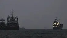 وضعیت کشتی‌ها در تنگه هرمز سحرگاه امروز چهارشنبه ۱۱ شهریور پس از حملات متقابل ایران و آمریکا + عکس