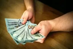 دلار چند؟ 