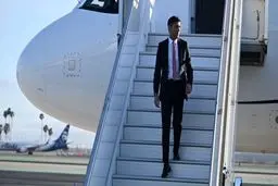 نخست‌وزیر انگلیس وارد فلسطین اشغالی شد

