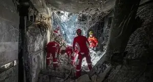 فریاد عمو کمک را از زیر آوار شنیدیم/ امدادگران از زندان اوین روایت می‌کنند 