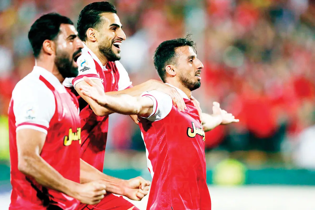 پرسپولیس به مرحله بعدی لیگ قهرمانان صعود می‌کند؟
