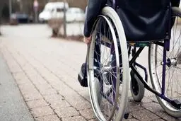 کمک هزینه معلولان هنوز واریز نشده است 