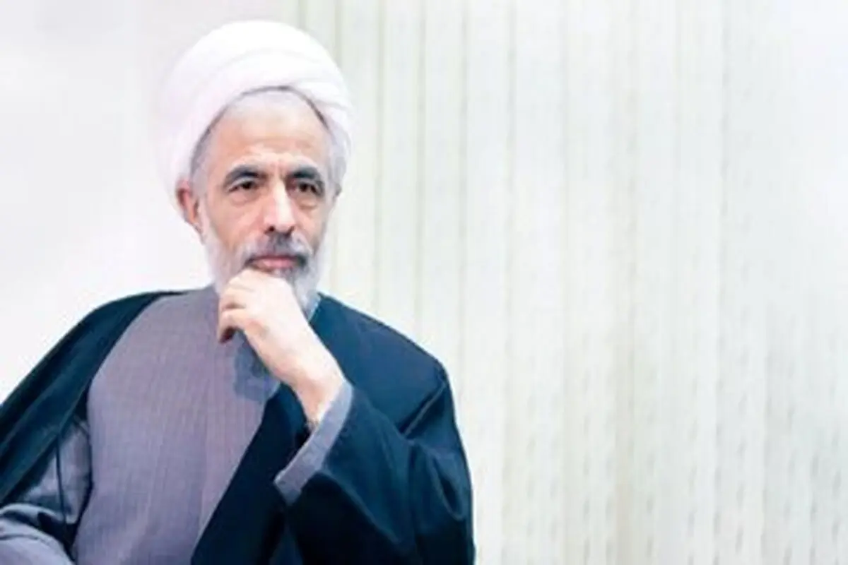 نظام باید جلوی انقلابی نماها را بگیرد /انقلابی‌تر از ظریف در عرصه دیپلماسی نداشتیم