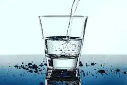 حیات روی زمین از آب است عزیزش بداریم 
