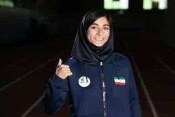مریم احمدی دختر دونده ایران به نقره آسیا رسید