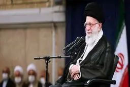 اینکه می‌گویند ما اجازه نمی‌دهیم فلان کشتی از فلان جا‌ها عبور کند، غلط زیادی است