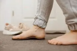 کف پای صاف چه تأثیری بر سلامتی دارد