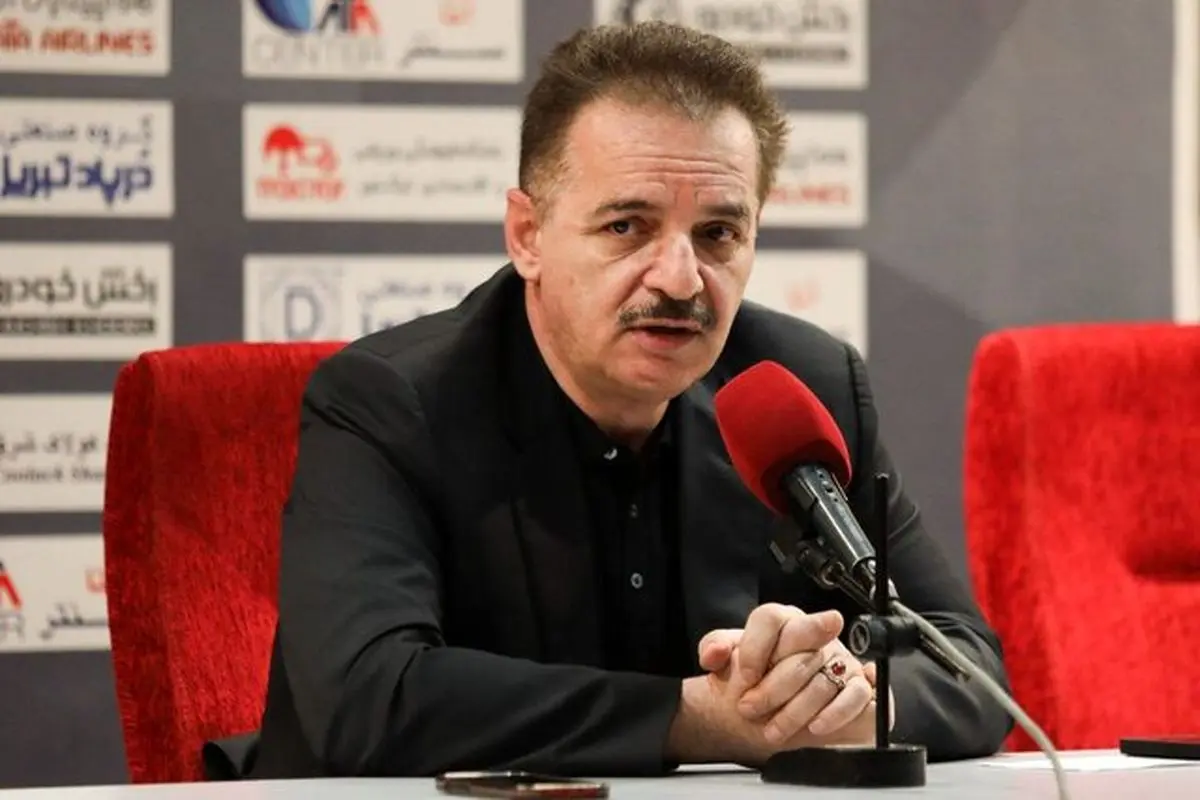 زنوزی خطاب به تاج: اگر نمی توانی فوتبال را مدیریت کنی، کنار برو!