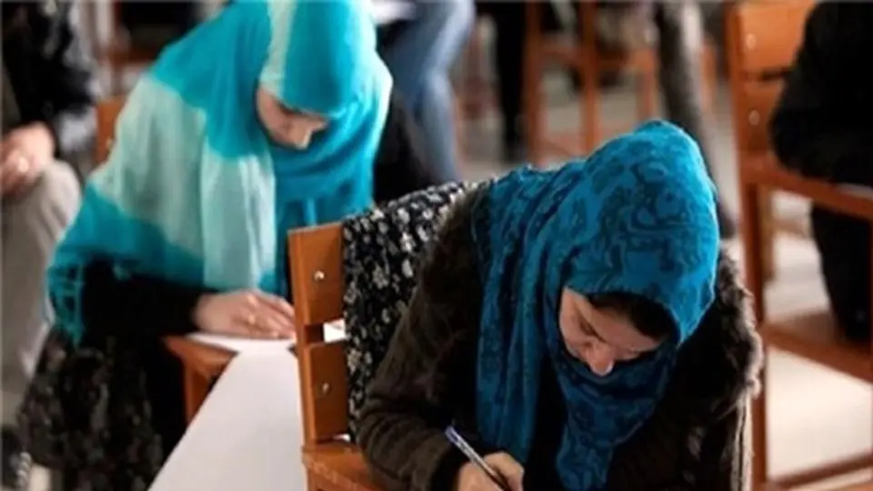 کارنامه دختر نخبه افغانستانی که اجازه ندارد در کنکور شرکت کند/ عکس
