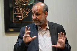 آقایان بابت قیمت دلار خجالت نمی‌کشند/ مجلس به فروپاشی حقوقی رسیده است
