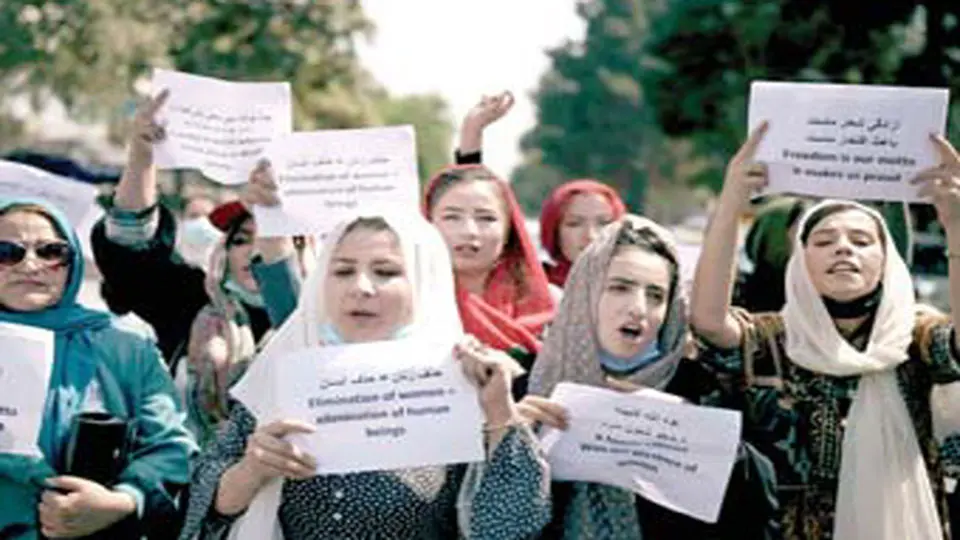 زنان معترض افغانستان در انزوا