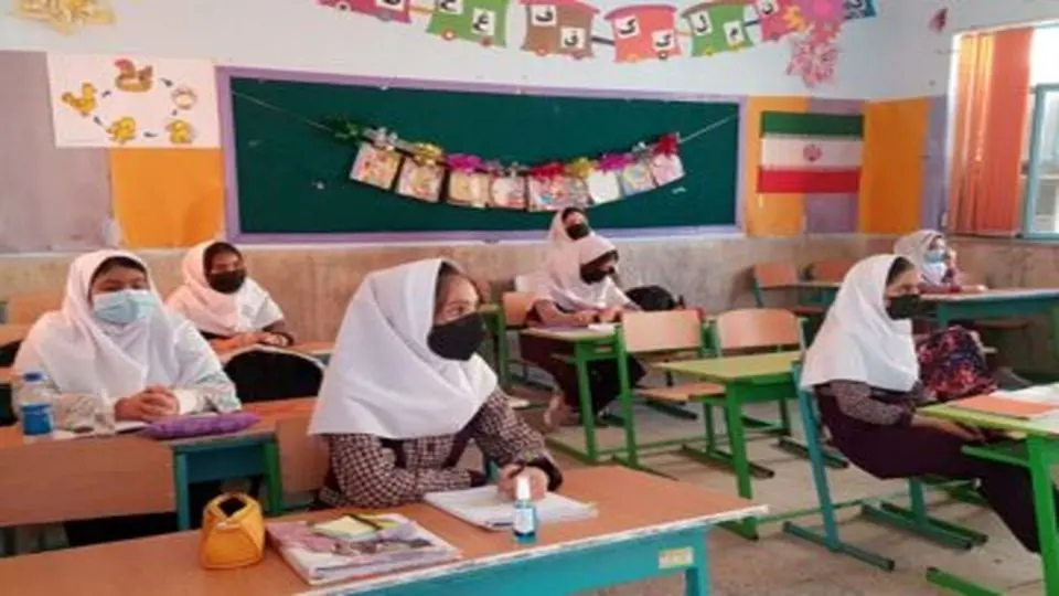 آموزش و پرورش: هفته اول مهر مدارس دایر هستند