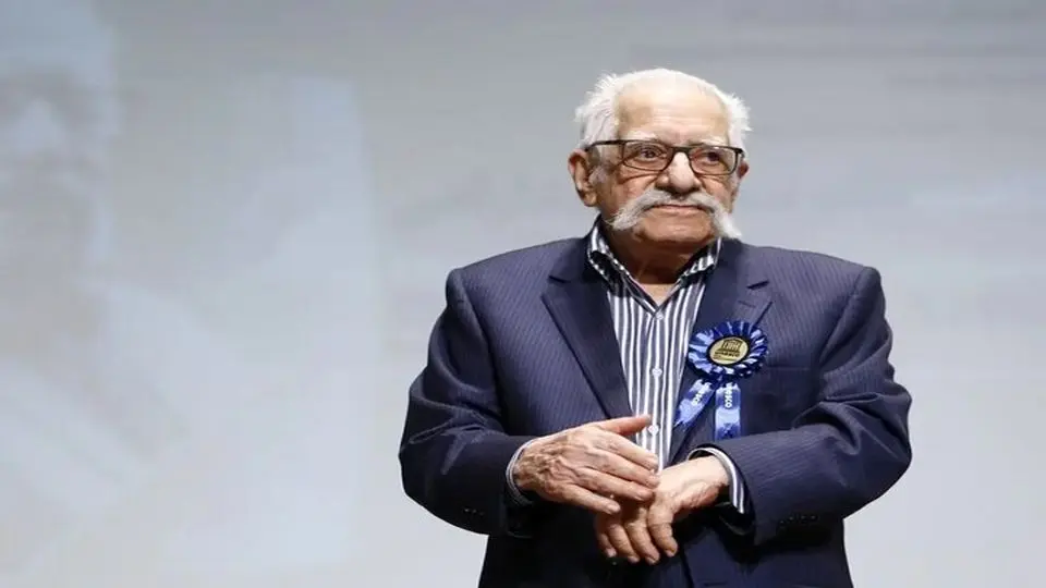 چه کسی منشور کورش را به فارسی ترجمه کرد؟

