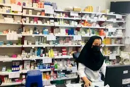 مشکل ما در داروخانه‌ها کمبود دارو است نه حجاب 