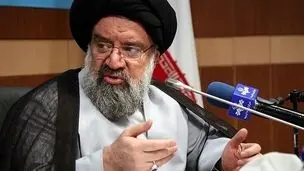 خاتمی: «باندهای بی‌حجابی» باید اعمال قانون شوند