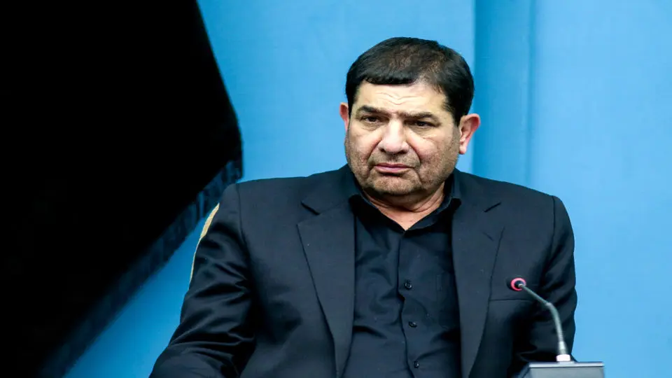 دلجویی محمد مخبر از یک مداح به خاطر فوت مادرش + عکس