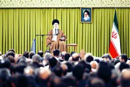 سرفصل‌های آموزش‌و‌پرورش تراز انقلاب
