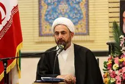 امام جمعه ایلام: جشن‌های مختلط نوروز باید کنار گذاشته شود