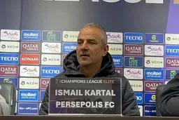 سرمربی پرسپولیس پس از تساوی مقابل النصر: هواداران نگران نباشند!