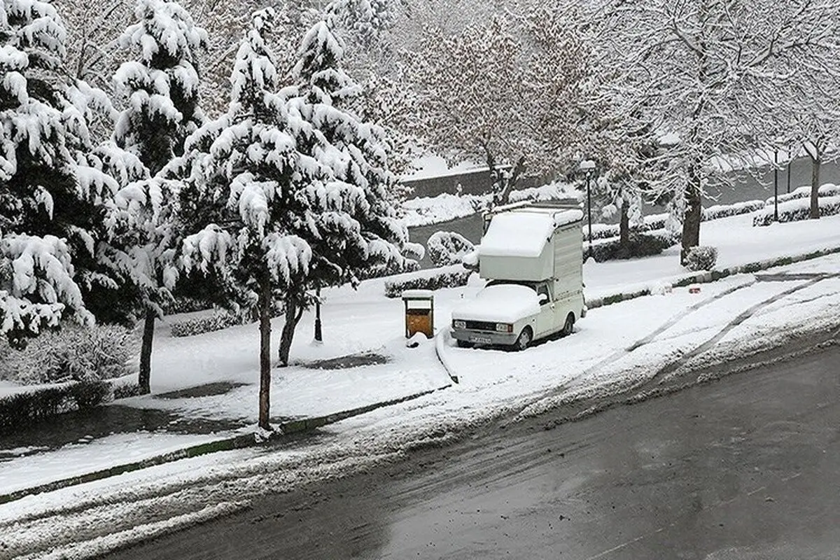 یبخندان در راه تهران 
