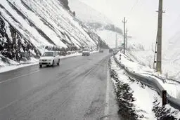 بارش برف و باران در جاده‌های ۱۷ استان کشور