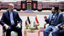 Iran FM meets Yemeni Ambr. to discuss Palestine