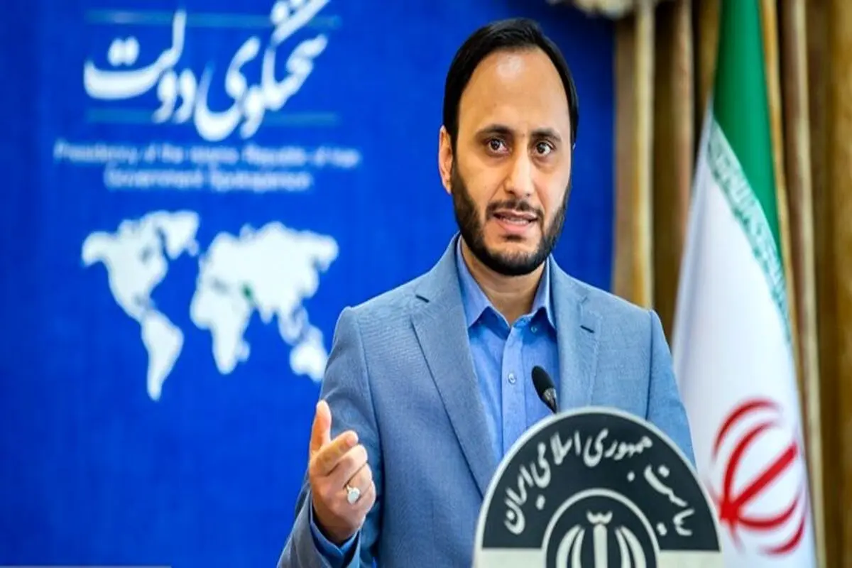 اظهارات عجیب سخنگوی دولت؛ رسانه‌ها بروند ببینند افتتاح فرودگاه سقز واقعی بوده است یا کیک!