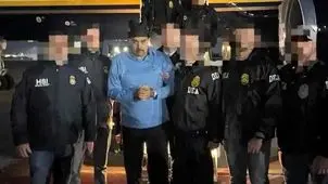 مادورو با دستبند در خیابان‌های نیویورک گردانده شد+ ویدئو