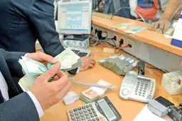 مجوز نگیرید، مظنون به پولشویی می‌شوید

