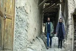 اهدای تقدیرنامه عالی کمیسیون ملی یونسکو به «بدون قرار قبلی»