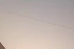 این موشک به پایگاه آمریکا برخورد کرد 
