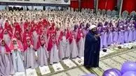 یک جوان به مجری برنامه جشن تکلیف حمله کرد