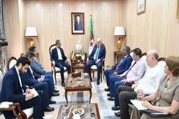 دیدار سفیر ایران با رئیس مجلس الجزایر

