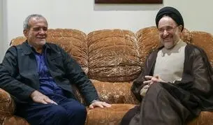 احوال پرسی پزشکیان از سید محمد خاتمی
