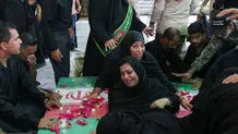 عکس‌هایی دردناک از مراسم تشییع پیکر شهدای حمله موشکی آمریکا به منزل مسکونی در قشم 
