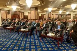 مردم و کشور ایران امروز بین دو سنگ آسیاب قرار گرفته‌اند/ آمریکایی‌ها در دوران اصلاحات به دلیل مشارکت ۷۳ درصدی مردم طرح حمله به ایران را کنار گذاشتند