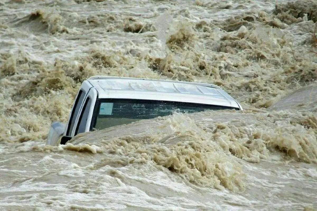 هشدار به تماشاگران و تصویربرداران سیل