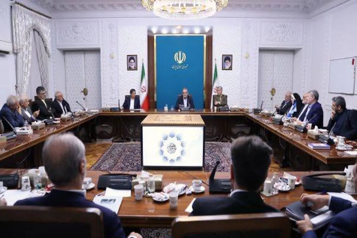 الرئیس الإیرانی: أجواء إیجابیة تسود علاقاتنا الإقلیمیة