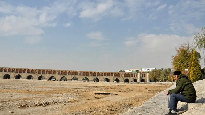 ​زاینده‌رود، گفت‌وگو با بحران: از عدالت هزارساله آب تا جدال امروز میان فناوری و حقابه‌داران
